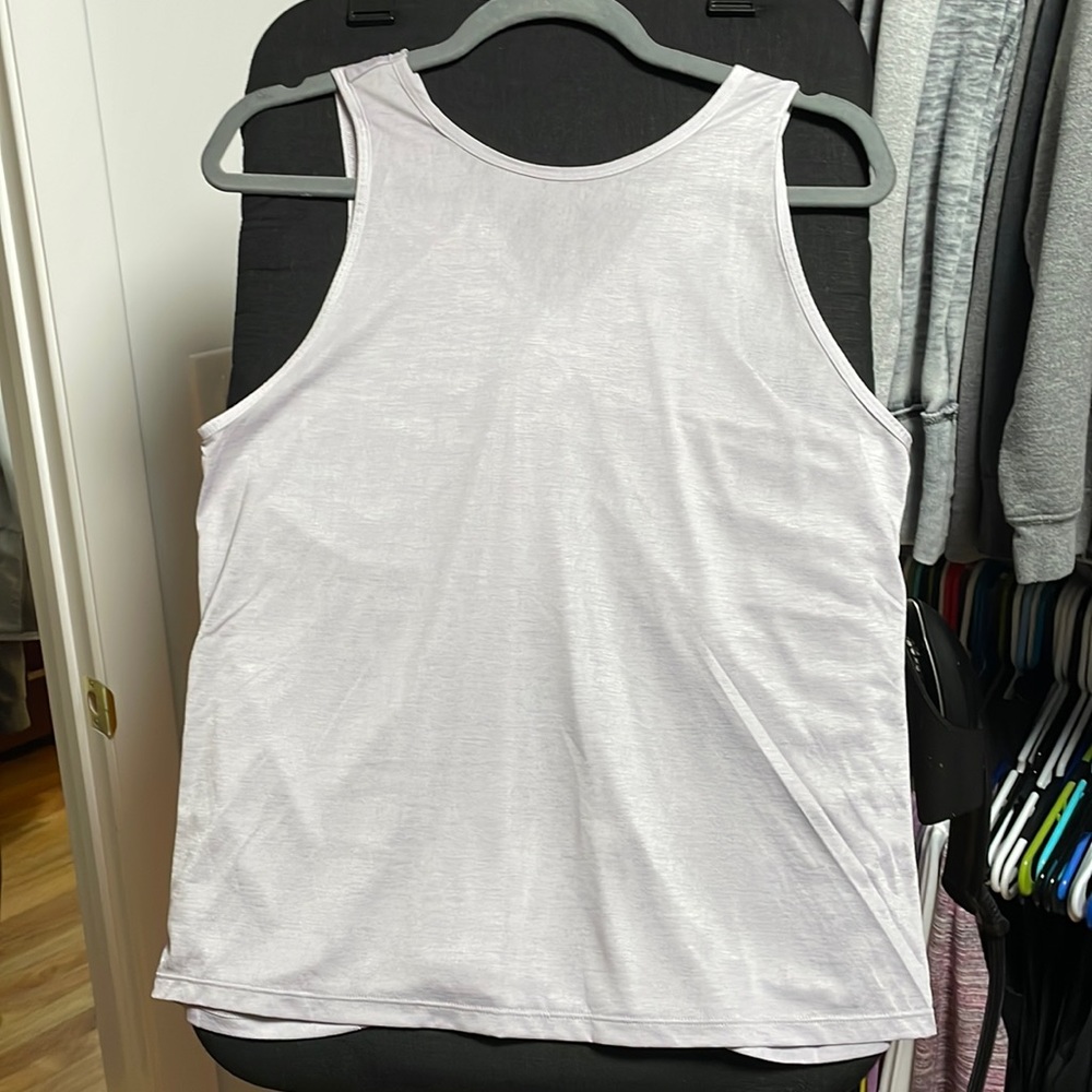 NWOT Lululemon tank top